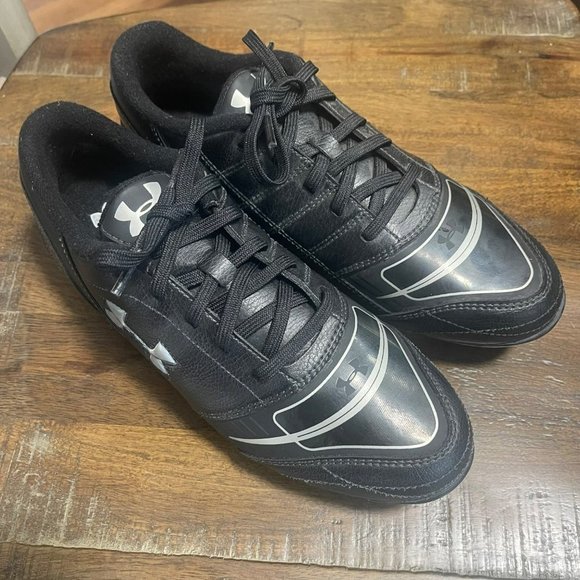 UNDER ARMOUR Dominate FG Jr. Soccer Cleat Men's Size 6 - Picture 1 of 8